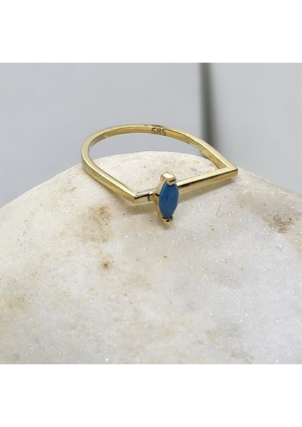 Gümüş Yüzük - 0.40 CT Mekik Firuze Taşlı Kare Kol Tasarım Gümüş Hediyelik Kadın Tektaş Gümüş Yüzük modelleri