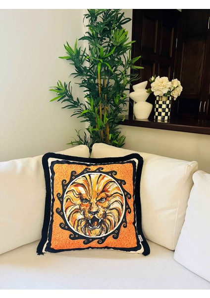 Dekoratif Aslan Desenli Kırlent Kılıfı - Heritage Serisi 50 x 50