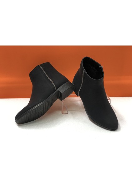 Taş Şeritli Kısa Düz Taban Bayan Boti Bot fiyatları