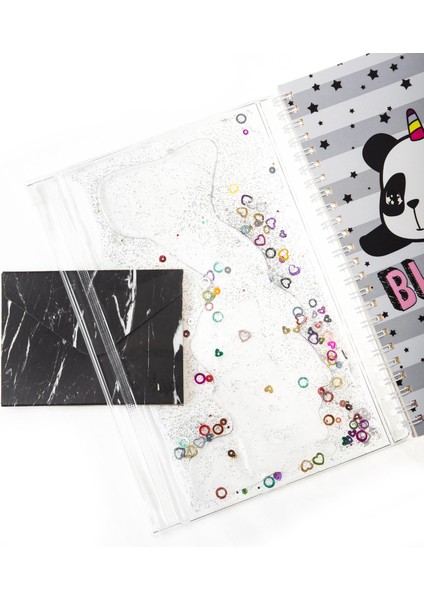 A5 Boy Simli ve Sulu Şeffaf Kalemlikli Defter Panda fiyatları
