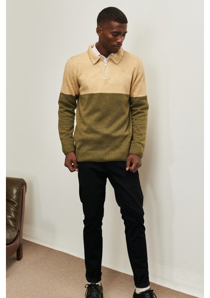 Erkek Bej Hakı Standart Fit Normal Kesim Polo Yaka Şardonlu Yumuşak Dokulu Triko Kazak fiyatları