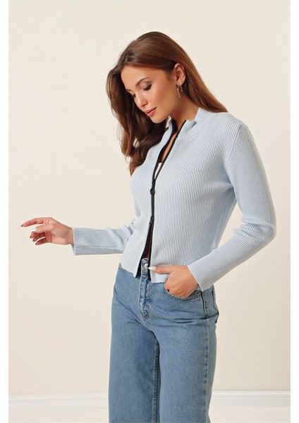 Boğazlı Fitilli Çift Yönlü Açılır Fermuarlı Kazak