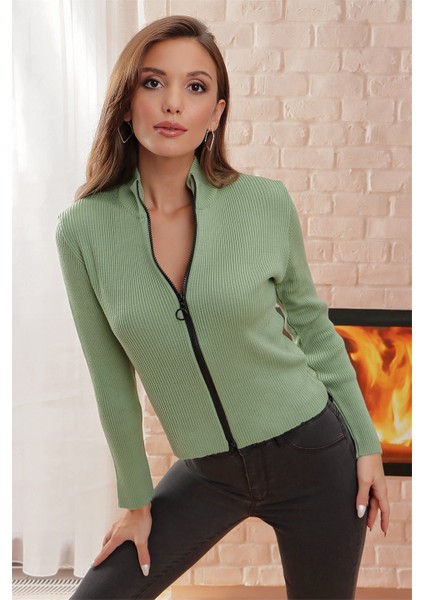 Boğazlı Fitilli Çift Yönlü Açılır Fermuarlı Kazak