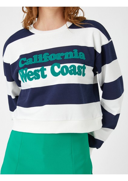 Nakışlı Kolej Sweatshirt indirimleri