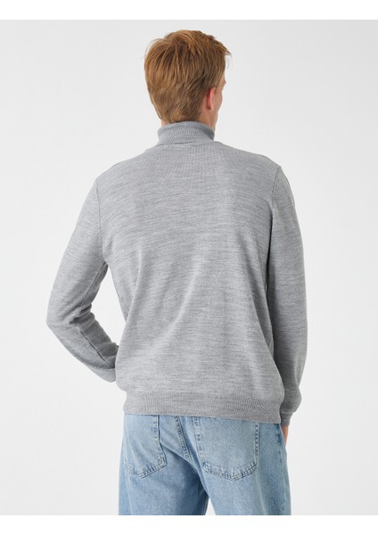 Basic Boğazlı Kazak fırsatları