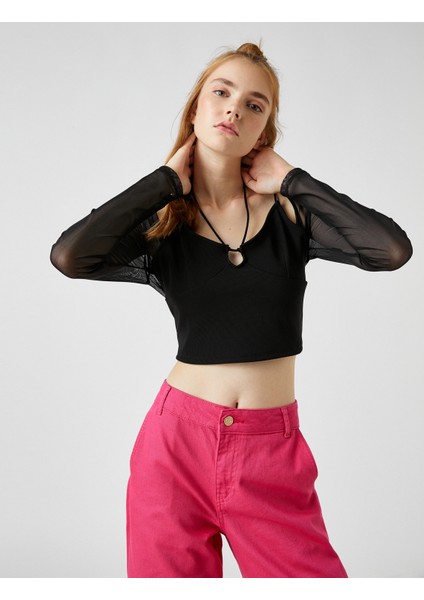 Koton Uzun Kollu Tişört Crop Pencere Detaylı fiyatları