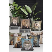RugViva Premium Tay Tüyü Dokuma Kumaş Çift Taraflı Kıyafetli Kurt Kırlent Kılıfı 43X43 Cm KRL957