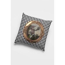 RugViva Kıyafetli Hayvanlar Geyik Premium Tay Tüyü Dokuma Kumaş Çift Taraflı Kırlent Kılıfı 43X43 Cm KRL941