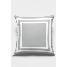 RugViva Premium Tay Tüyü Dokuma Kumaş Modern Çerçeveli Çift Taraflı Kırlent Yastık Kılıfı 43X43 Cm KRL366