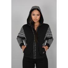 Banada Moda Desenli Yarasa Kollu Kapüşonlu Fermuarlı Sweatshirt