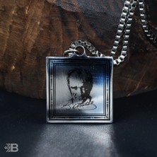 Beymarka Atatürk Resimli Kare Çelik Kolye