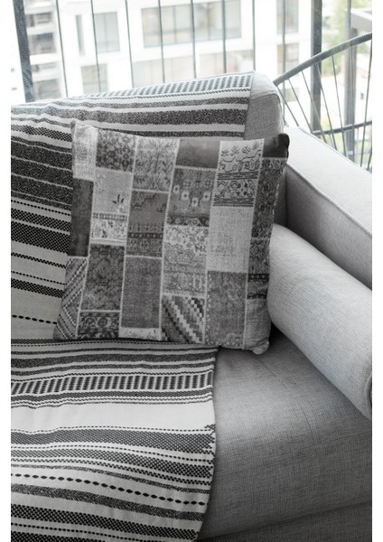 Tay Tüyü Dokuma Premium Kumaş Çift Taraflı Kırlent Patchwork Yastık Kılıfı 43X43 Cm KRL292 fırsatları