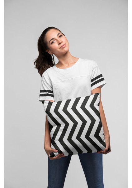 Zigzag Premium Tay Tüyü Dokuma Kumaş Çift Taraflı Kırlent Yastık Kılıfı 43X43 Cm KRL302