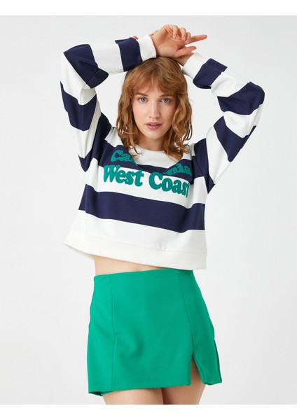 Nakışlı Kolej Sweatshirt fiyatları