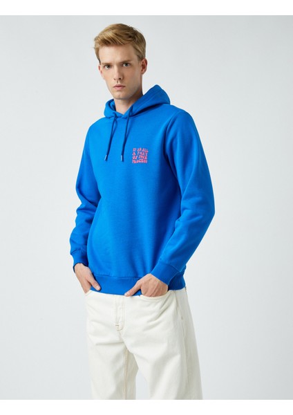 Yazılı Kapşonlu Sweatshirt Şardonlu