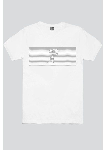 Çizgili Köpek Beyaz Kısa Kollu Kadın T-Shirt