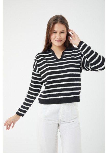 Kadın Çizgili Polo Yaka Triko Kazak