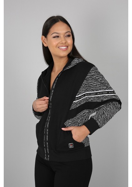 Desenli Yarasa Kollu Kapüşonlu Fermuarlı Sweatshirt