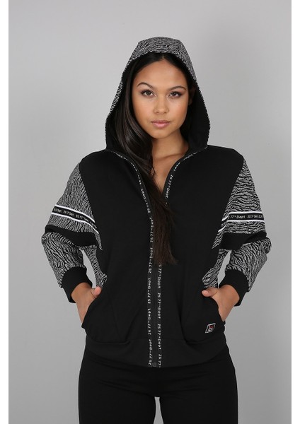Desenli Yarasa Kollu Kapüşonlu Fermuarlı Sweatshirt fiyatları