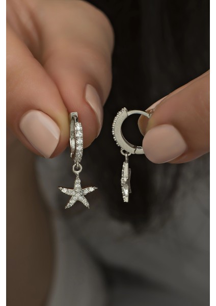 925 Ayar Gümüş Sallantılı Rodyumlu Deniz Yıldızı Küpe