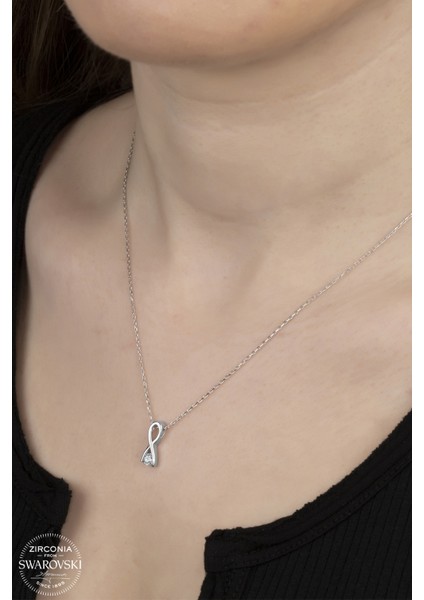 Swarovski Zirconia Tek Taş 925 Ayar Gümüş Kolye