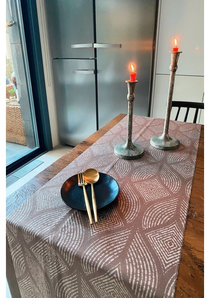 Bej Etnik Desenli Lazer Kesim Runner fiyatları