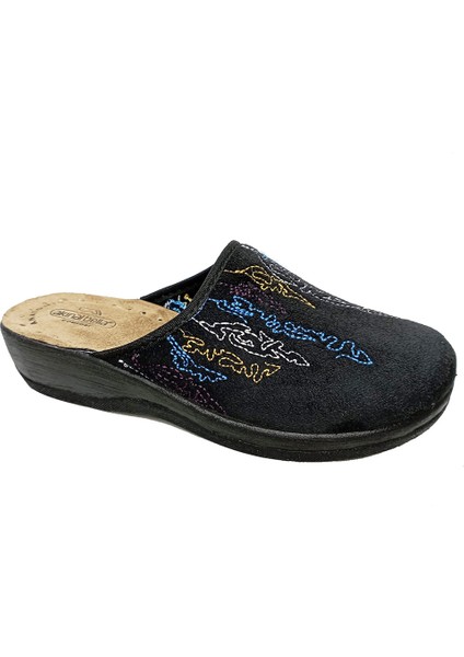 6740.866-22 Yün Kumaş Halı Kadın Terlik