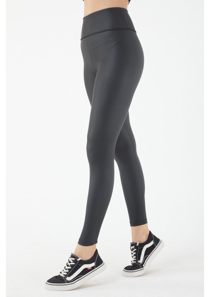 Kadın Siyah Yüksek Belli Içi Şardonlu Kalın Kemerli Mat Deri Tayt modelleri