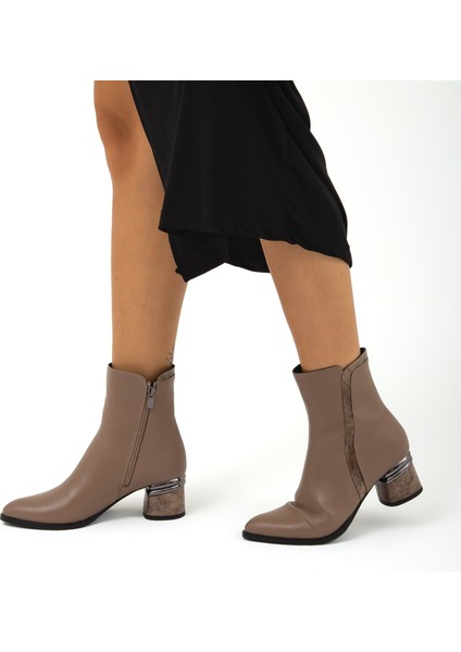 Kadın Klasik Bot 923 472 Bn Bot SK22/23 modelleri