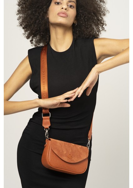 Kadın Çapraz Çanta Kremıt BNT888 fiyatları