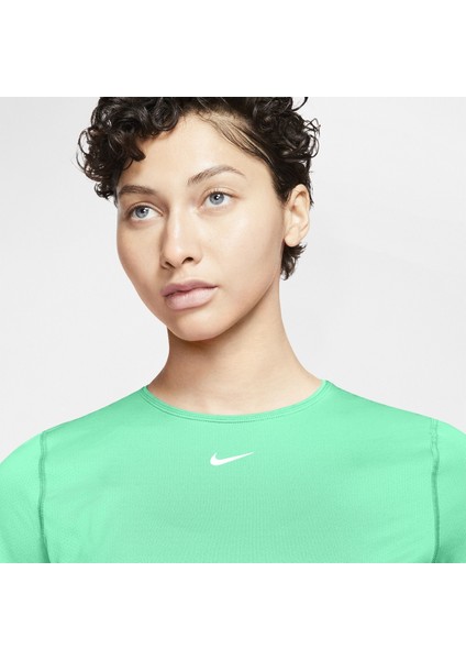 Sportswear Women's T-Shirt Kadın Tişört - Yeşil AO9951-342 fırsatları