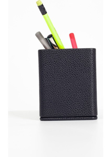 Masaüstü Kare Ahşap Detaylı Kalemlik Siyah modelleri