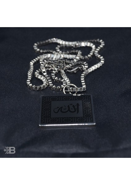 Allah Yazılı Kare Çelik Kolye - 3102