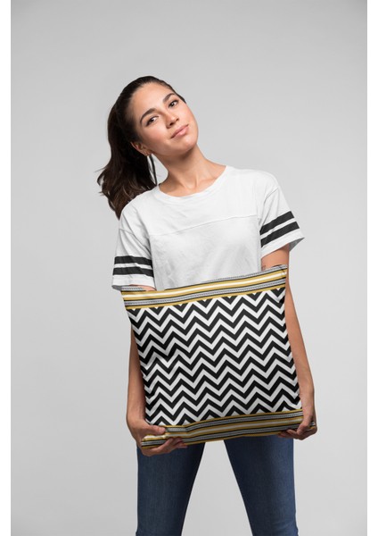Premium Tay Tüyü Dokuma Kumaş Çift Taraflı Zigzag Kırlent Yastık Kılıfı 43 x 43 cm KRL433 fırsatları
