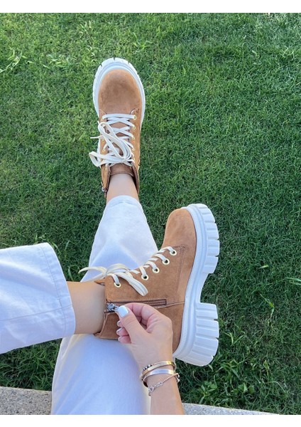 Alexa Taba Kadın Bot modelleri