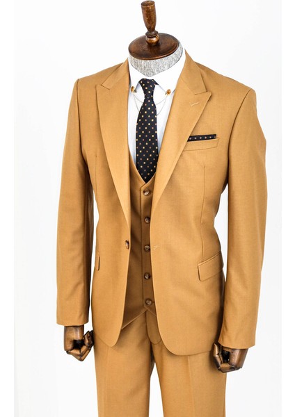 Düz Taba Sivri Yaka Slim Fit Yelekli Takım Elbise