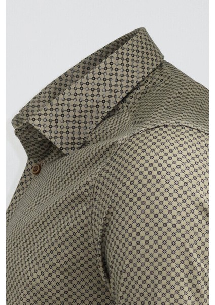 Açık Kahve Mini Kare Desenli Slim Fit Gömlek modelleri