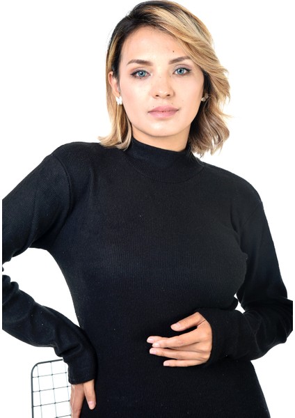 Kadın Siyah Yarım Balıkçı Yaka Kazak fırsatları