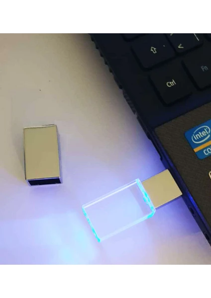 USB Flash Bellek 32 GB Kişiselleştirilebilir Baskılı  Kutulu Işıklı Kristal