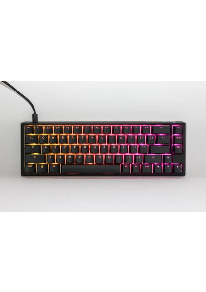 One 3 Sf Mekanik Red Swich Q Tr Black Keycaps Rgb LED Gaming Klavye