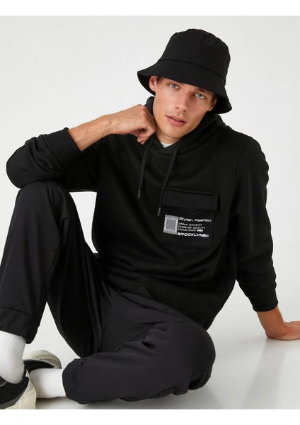 Kapşonlu Sweatshirt Şardonlu Slogan Baskılı Cep Detaylı modelleri