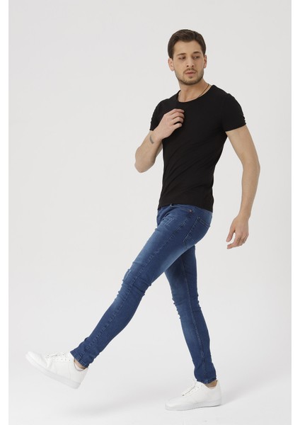Erkek Siyah Kısa Kollu Pis Yaka Slim Fit T-Shirt indirimleri