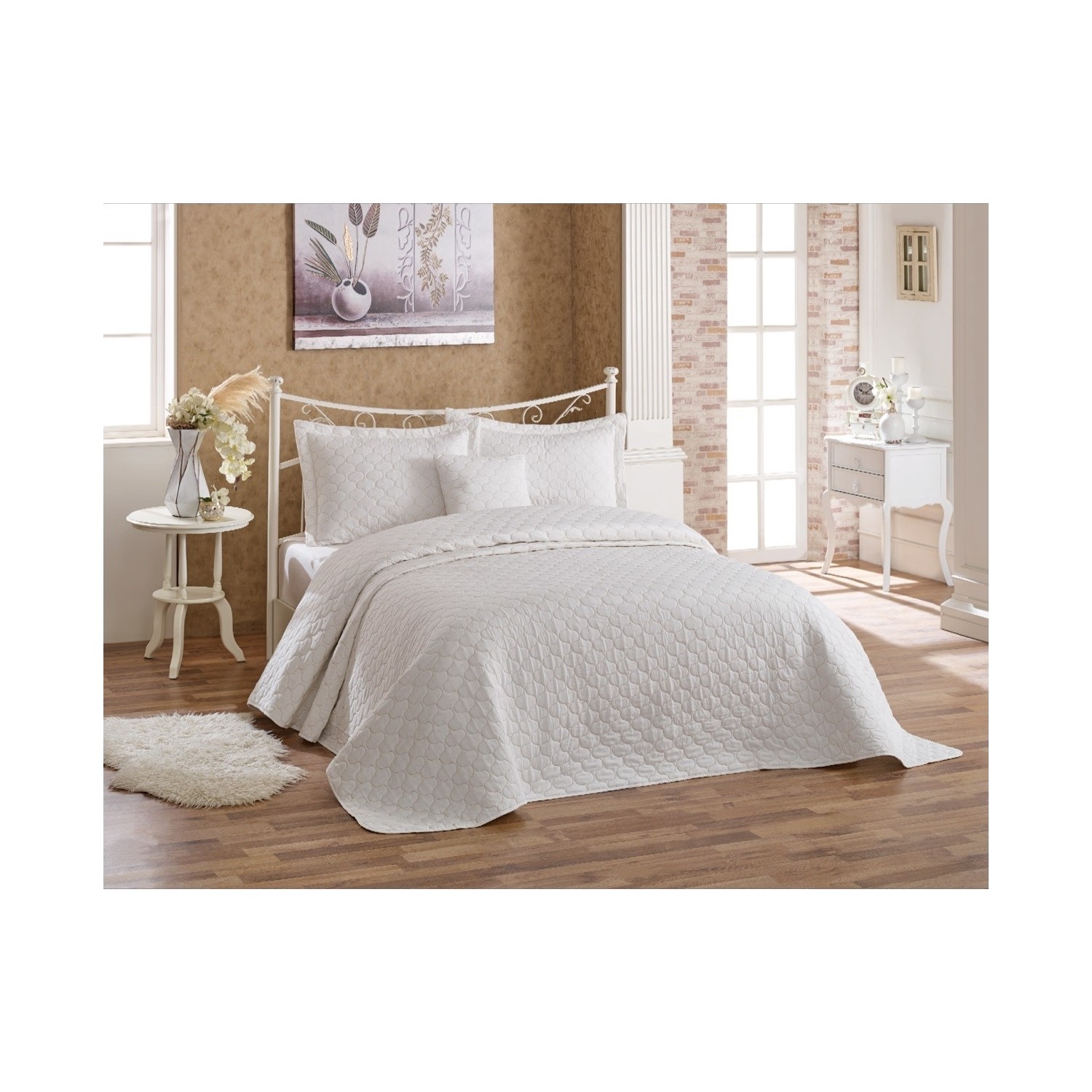 Halley Home Kapitoneli Nakışlı Yatak Örtüsü Hülya Krem Fiyatı Halley Home Kapitoneli Nakışlı Yatak Örtüsü Hülya Krem Fiyatı