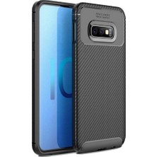 Microcase Samsung Galaxy S10e Maxy Serisi Carbon Fiber Silikon TPU Kılıf Siyah