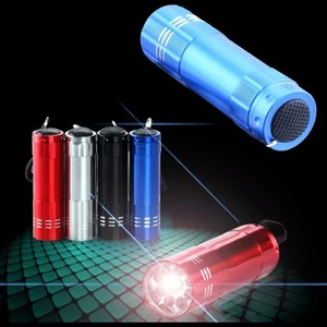 Süper Parlak 9 Ledli Metal Mini El Feneri