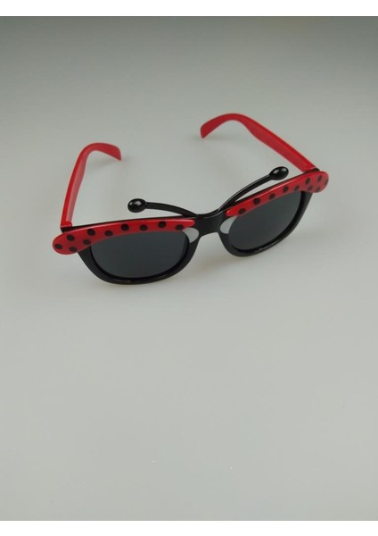 Gözlük Benekli Siyah Kırmızı