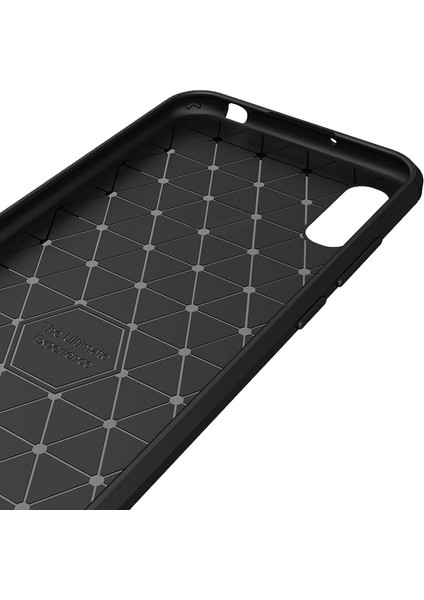 Huawei Enjoy 9e Brushed Carbon Fiber Silikon Kılıf - Siyah