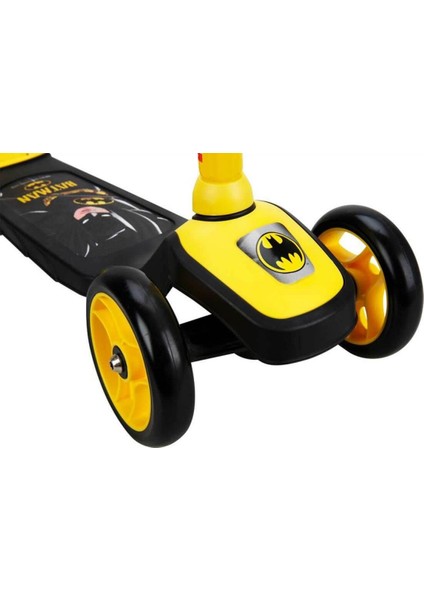 Batman 3 Tekerlekli Twistable Scooter