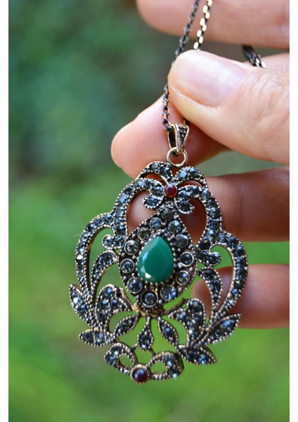 Jewellery Kök Zümrüt Taşlı Otantik Kadın Kolye
