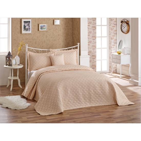 Halley Home Kapitoneli Nakışlı Yatak Örtüsü Hülya Kahve Fiyatı Halley Home Kapitoneli Nakışlı Yatak Örtüsü Hülya Kahve Fiyatı
